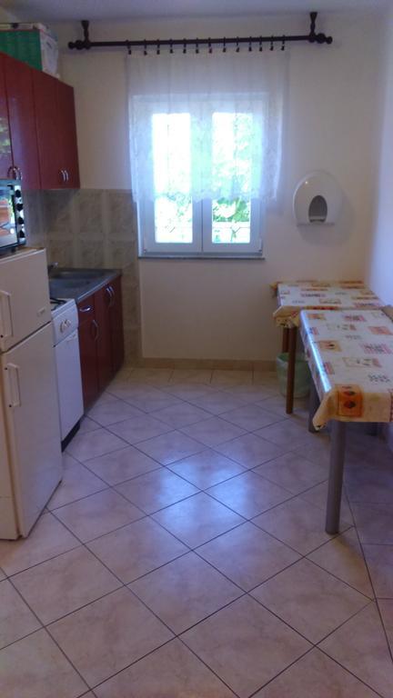 Apartments Villa Venera Ražanac Eksteriør bilde