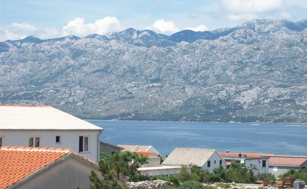 Apartments Villa Venera Ražanac Eksteriør bilde